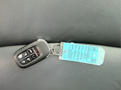 Used 2025 Honda Odyssey Sport-L image 10