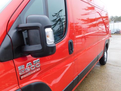Used 2019 RAM ProMaster 2500 image 8