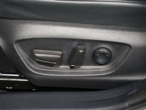 Used 2021 Toyota Camry SE FWD image 30