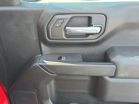 Used 2022 Chevrolet Silverado 1500 Custom image 34