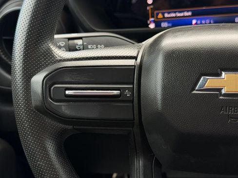 Used 2023 Chevrolet Colorado W/T RWD image 21