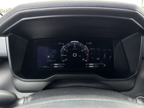 Used 2024 Toyota Tundra Platinum image 11