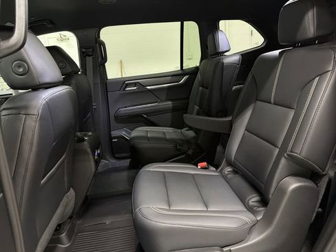 New 2026 GMC Acadia Elevation w/ Super Cruise Package FWD image 18