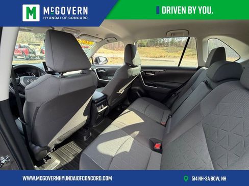 Used 2023 Toyota RAV4 XLE image 13