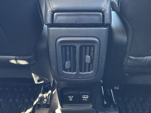 Certified 2019 Jeep Compass Latitude w/ Popular Equipment Group image 42