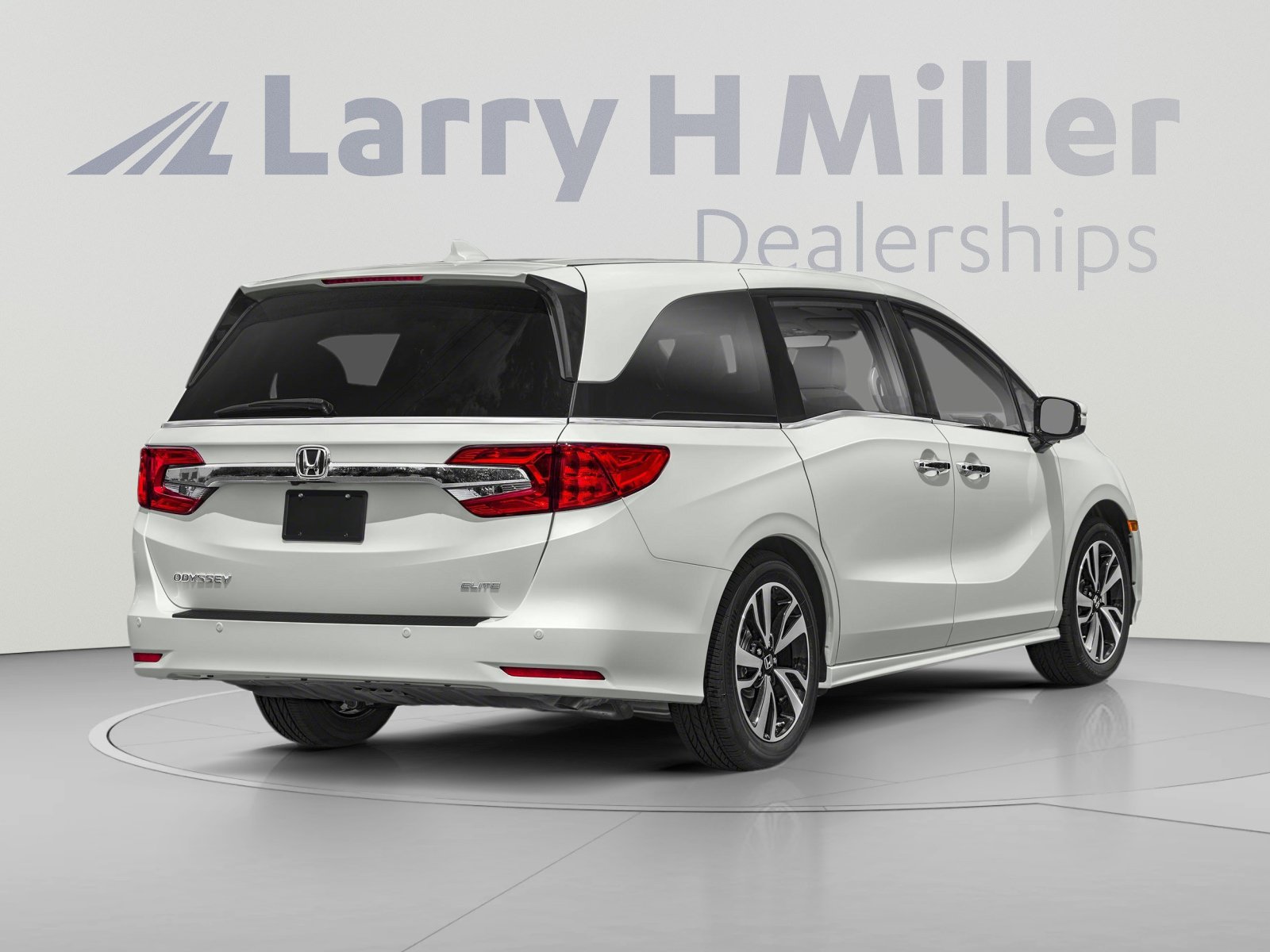 Used 2020 Honda Odyssey Elite image 2