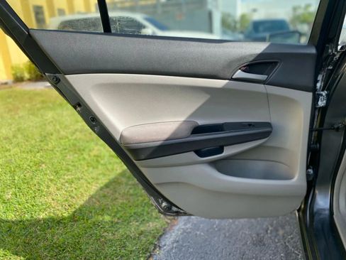 Used 2009 Honda Accord LX image 22