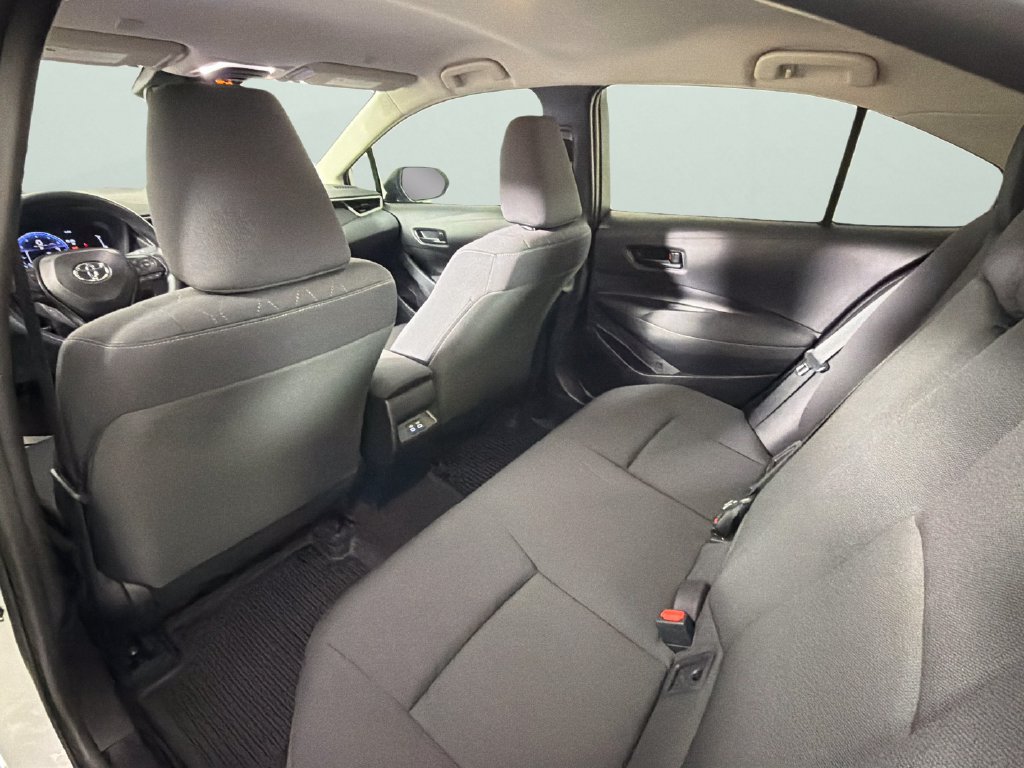 Used 2026 Toyota Corolla LE FWD image 26