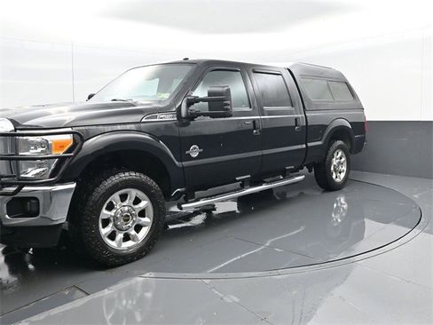 Used 2015 Ford F250 Lariat w/ Lariat Ultimate Package image 2