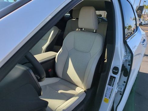 Used 2024 Lexus RX 350 w/ Convenience Package image 12