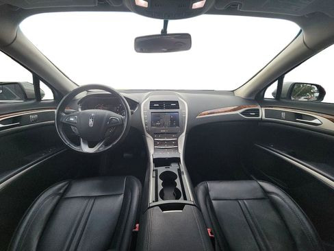 Used 2016 Lincoln MKZ FWD image 13