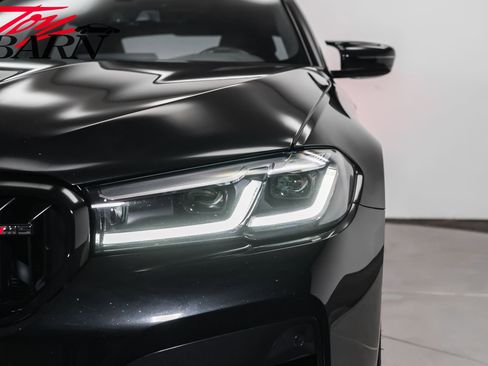 Used 2022 BMW M5 w/ Executive Package image 11