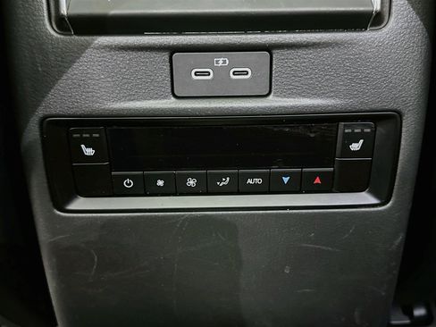 Used 2024 MAZDA CX-90 Plug-In Hybrid w/ Premium Plus AWD/4WD image 29