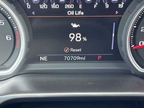 Used 2021 Chevrolet Silverado 1500 High Country w/ Technology Package image 17