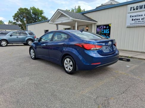 Used 2016 Hyundai Elantra SE FWD image 6