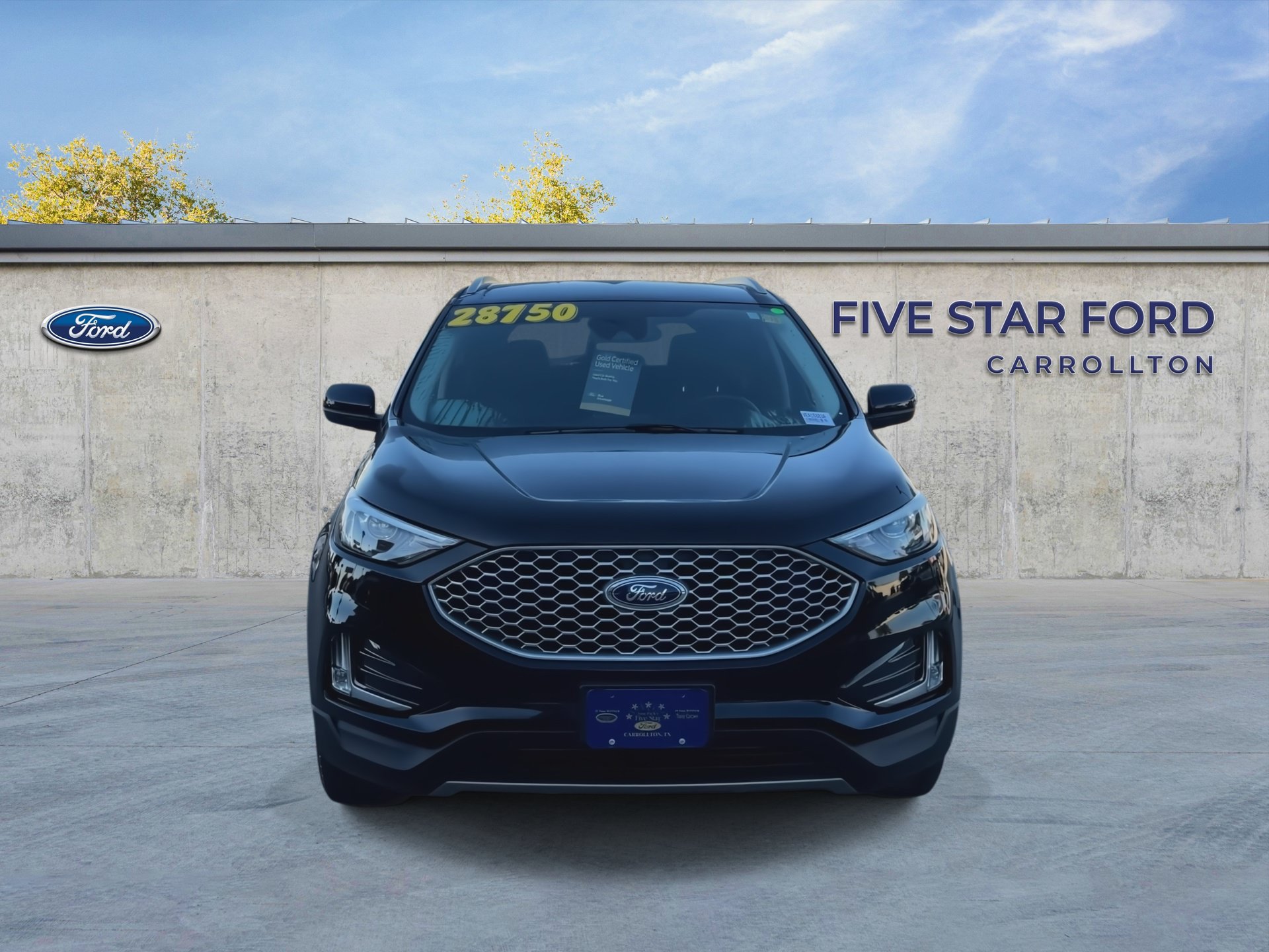 Certified 2024 Ford Edge SEL w/ Convenience Package AWD/4WD image 3