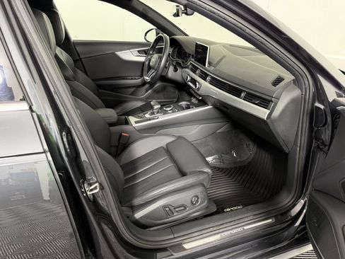 Used 2017 Audi A4 2.0T allroad Premium Plus w/ Technology Package AWD/4WD image 24
