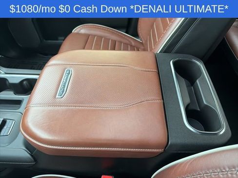 Used 2024 GMC Sierra 3500 Denali Ultimate image 32