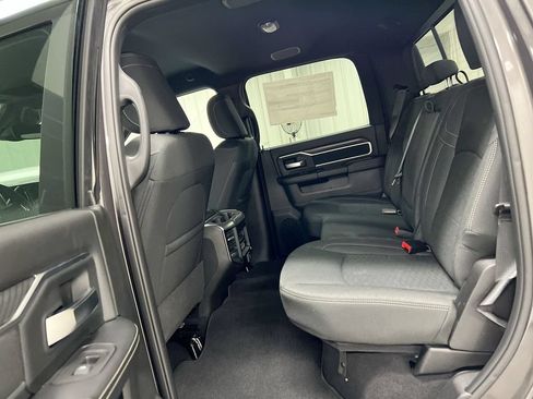 New 2026 RAM 2500 Big Horn AWD/4WD image 23
