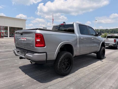Used 2026 RAM 1500 Big Horn AWD/4WD image 4
