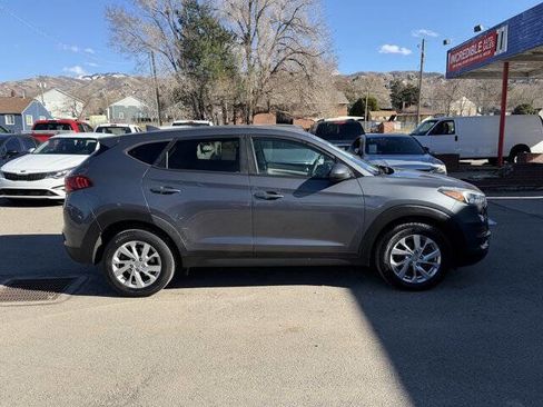 Used 2019 Hyundai Tucson SE image 3