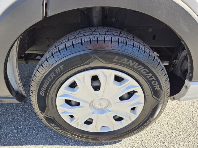 Used 2024 Ford Transit 350 XLT RWD image 9