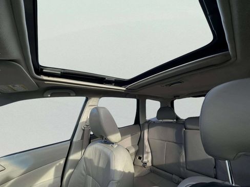 Used 2010 Subaru Forester 2.5X Limited image 32