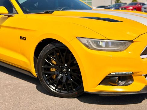 Used 2015 Ford Mustang GT Premium w/ Equipment Group 401A RWD image 7