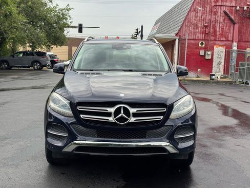 Used 2016 Mercedes-Benz GLE 350 w/ Premium Package image 3
