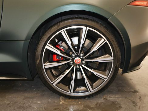 Used 2023 Jaguar F-TYPE R image 38