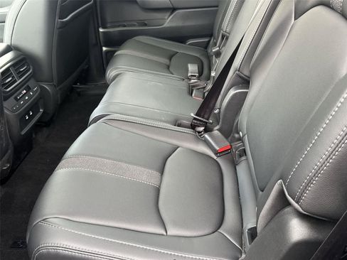 Used 2026 Honda Pilot EX-L image 14