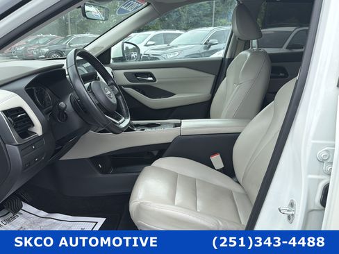 Used 2022 Nissan Rogue SL w/ SL Premium Package FWD image 11