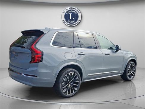 New 2026 Volvo XC90 B6 Ultra image 4