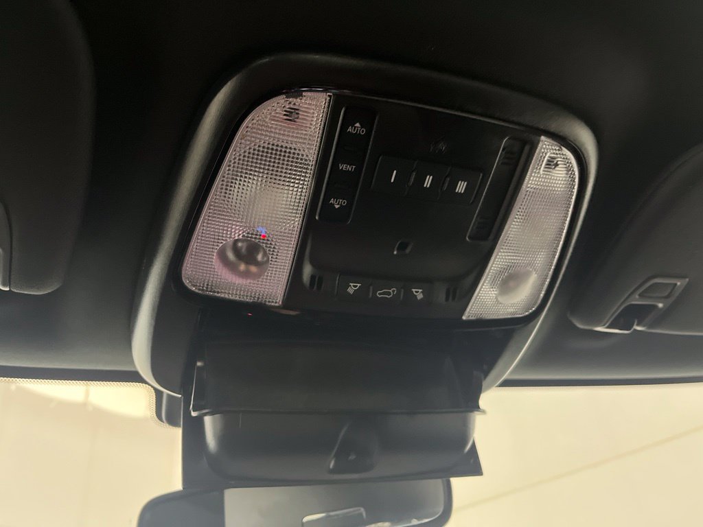 Used 2023 Dodge Durango GT AWD/4WD image 81