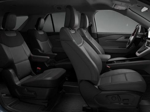 New 2026 Ford Explorer Active image 5