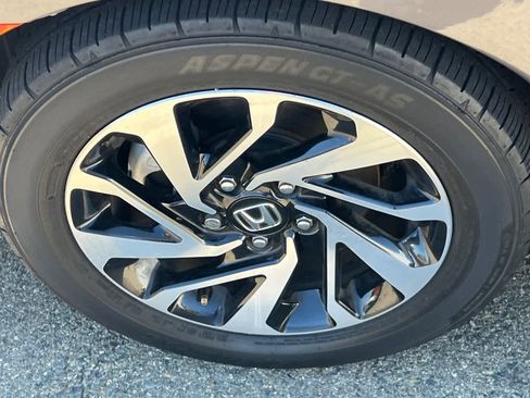 Used 2016 Honda Civic LX-P image 10