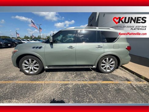 Used 2012 INFINITI QX56 4WD w/ Deluxe Touring Pkg image 6