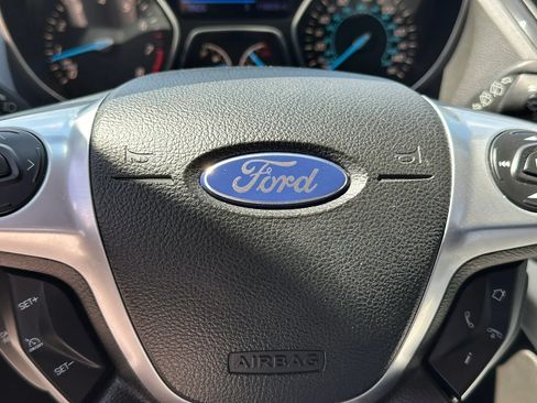 Used 2013 Ford Escape Titanium FWD image 29