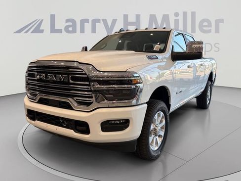 New 2026 RAM 2500 Laramie AWD/4WD image 1