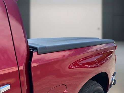 Used 2023 Chevrolet Silverado 1500 LTZ AWD/4WD image 12
