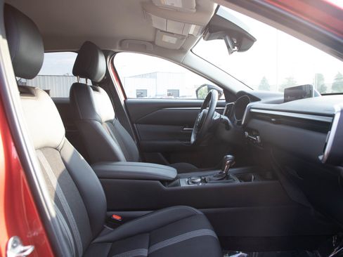 Used 2024 MAZDA CX-50 AWD 2.5 S w/ Weather Package image 13