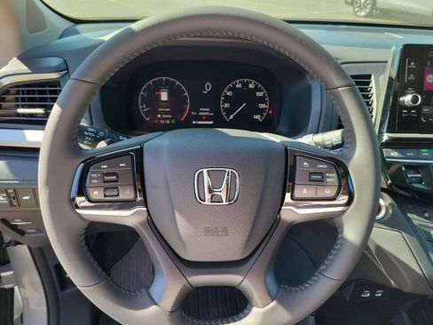 New 2026 Honda Odyssey EX-L image 17