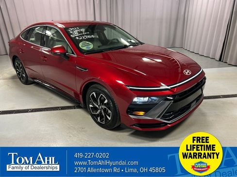 Used 2025 Hyundai Sonata SEL image 1