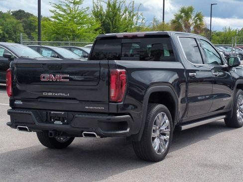 Used 2024 GMC Sierra 1500 Denali w/ Denali Reserve Package AWD/4WD image 4