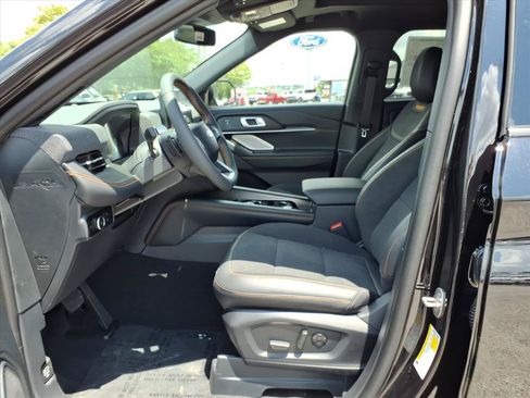 New 2026 Ford Explorer Tremor w/ Tremor Ultimate Package AWD/4WD image 8