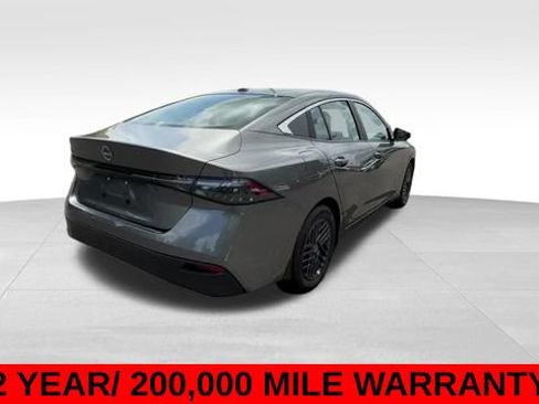 Used 2026 Nissan Sentra SV w/ Floor Mat Package FWD image 10