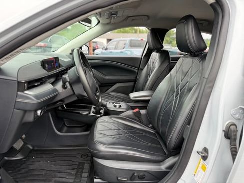 Used 2021 Ford Mustang Mach-E Select w/ Comfort/Appearance Package AWD/4WD image 13