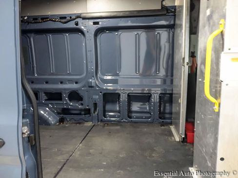 Used 2020 Ford Transit 250 148 High Roof Extended RWD image 15
