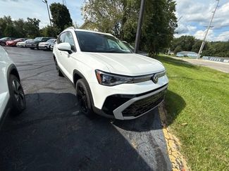 New 2026 Volkswagen Taos SEL AWD/4WD 360° Tour