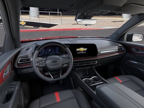 New 2027 Chevrolet Traverse RS w/ LPO, Floor Liner Package FWD image 15